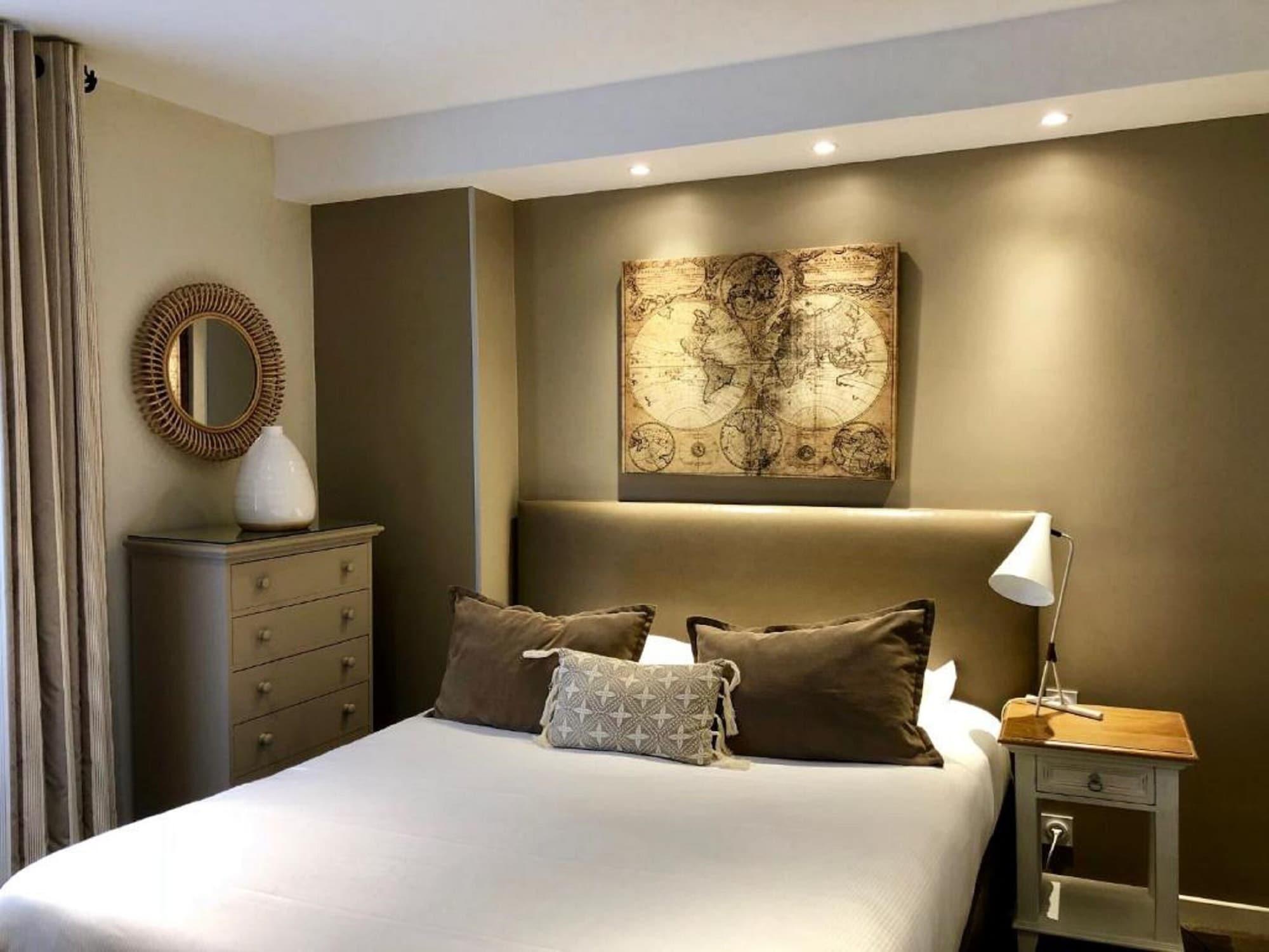Hotel Le Fer A Cheval Trouville-sur-Mer Bagian luar foto