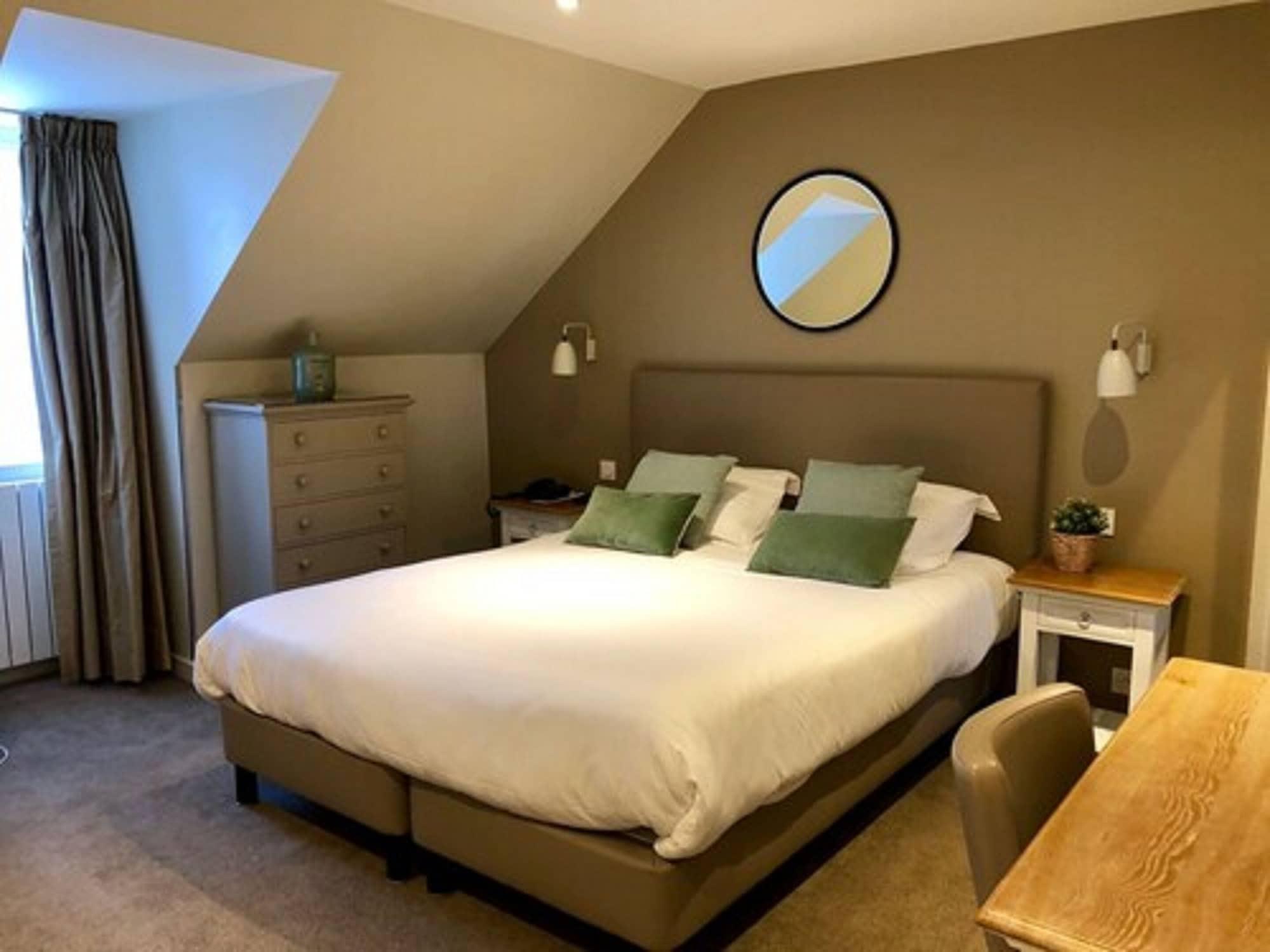 Hotel Le Fer A Cheval Trouville-sur-Mer Bagian luar foto