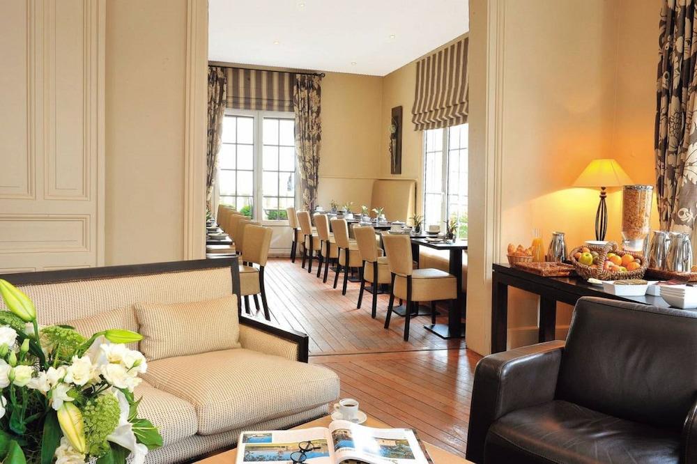Hotel Le Fer A Cheval Trouville-sur-Mer Bagian luar foto