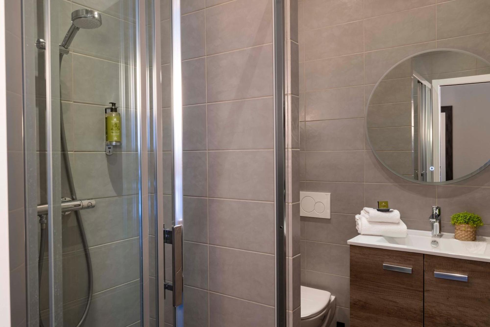 Hotel Le Fer A Cheval Trouville-sur-Mer Bagian luar foto