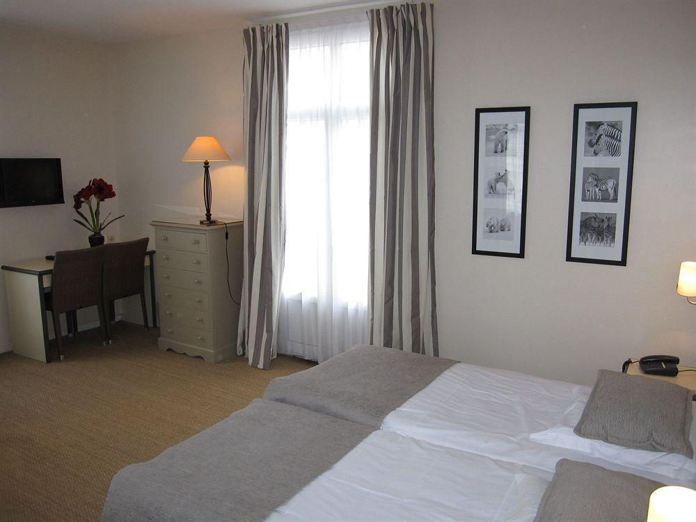 Hotel Le Fer A Cheval Trouville-sur-Mer Bagian luar foto
